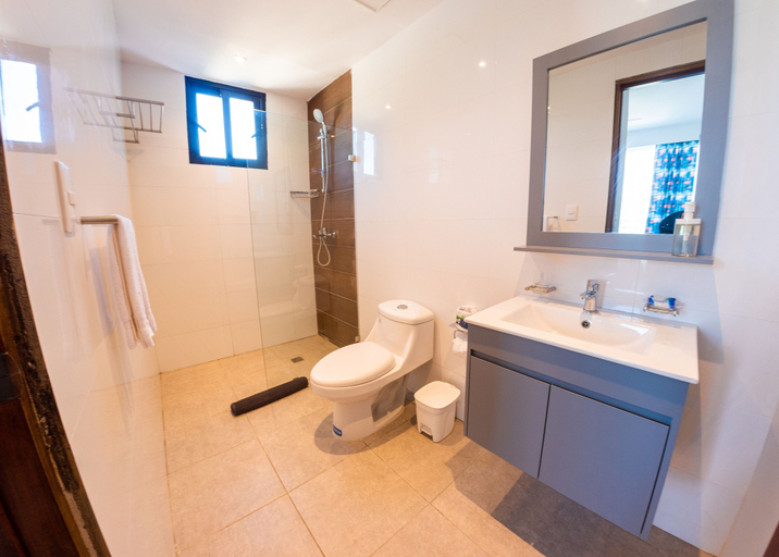 Bathroom 4, Las Golondrinas Cabarete, Sosua