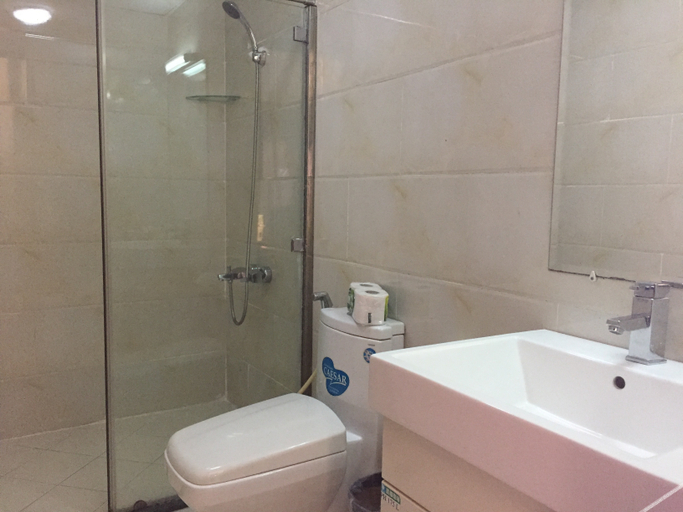Bathroom 5, Song Anh 2 Hotel, District 1