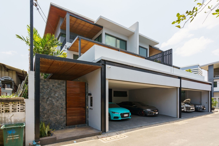 Exterior, Designer Pool Villa in Ekkamai, Wattana