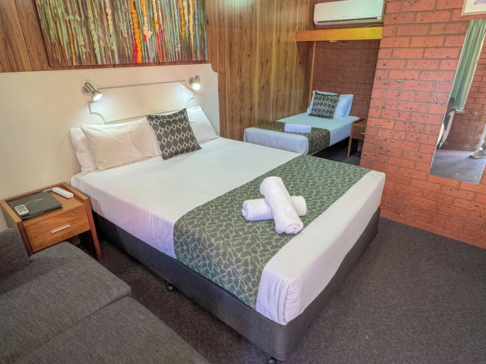 Bedroom 3, Pastoral Hotel Motel Echuca CBD, Campaspe - Echuca