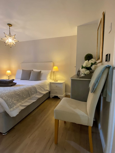 Room 3, Host Stay Old Chapel, Milton Keynes