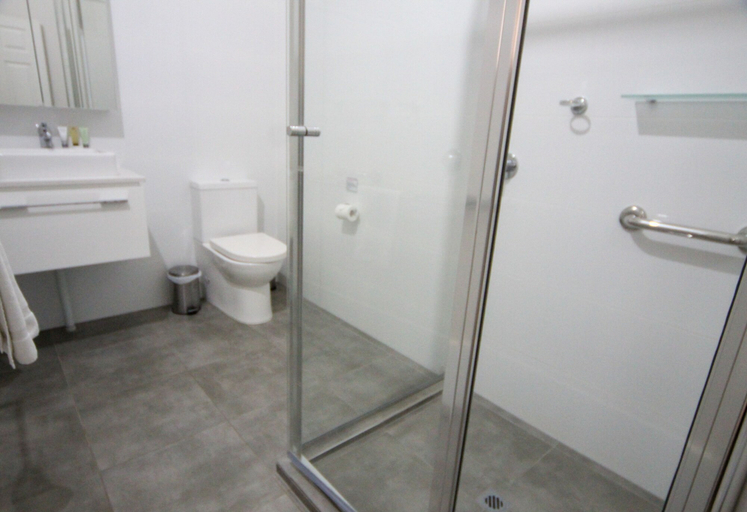 Room 2, Seafield Tower Glenelg Apartment no 1, Adelaide