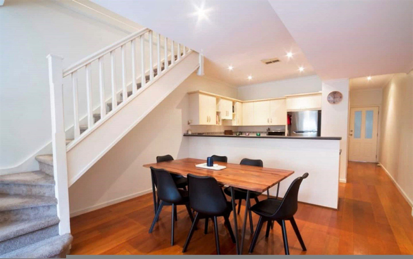 Room 4, Norwood Saltbush Retreat With Wifi, Adelaide