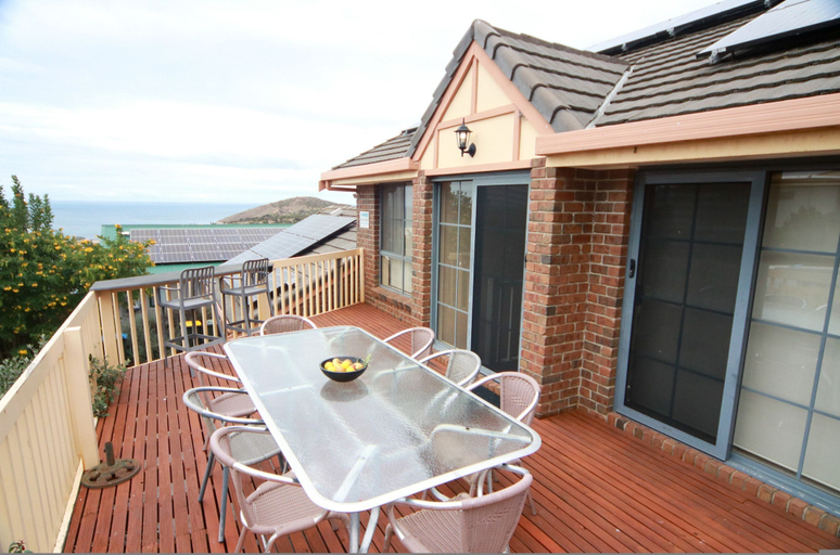 Room 4, Encounter Bay Family Retreat Pets Welcome, Victor Harbor