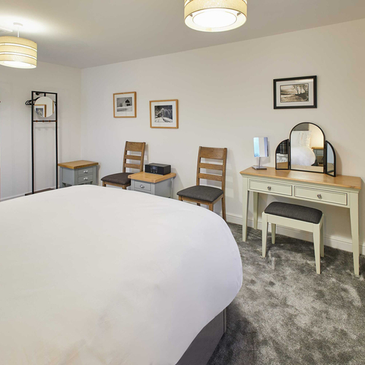 Room 5, Host Stay Blayshaw House, North Yorkshire