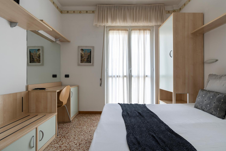 Bedroom 8