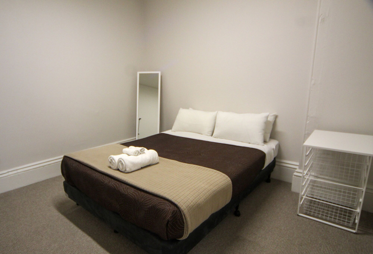 Room 5, Seafield Tower Glenelg Apartment no 4, Adelaide