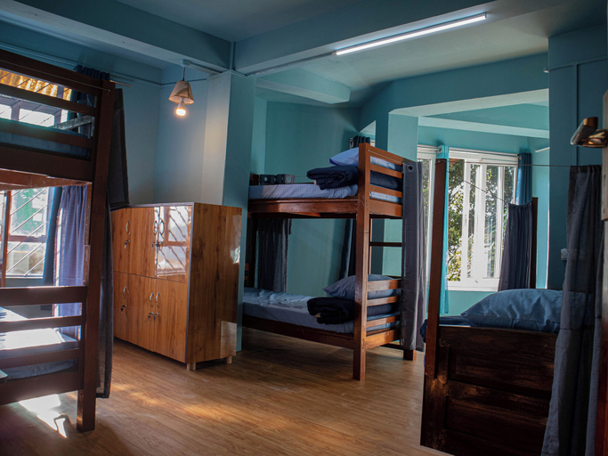 Bedroom 2, Hills Tale Backpackers Hostel, Darjiling