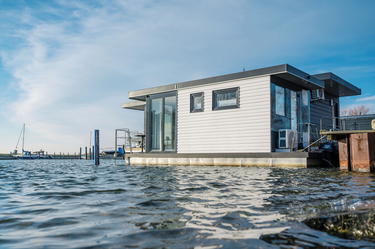 Exterior & Views 2, Marina Martinshafen, Vorpommern-Rügen