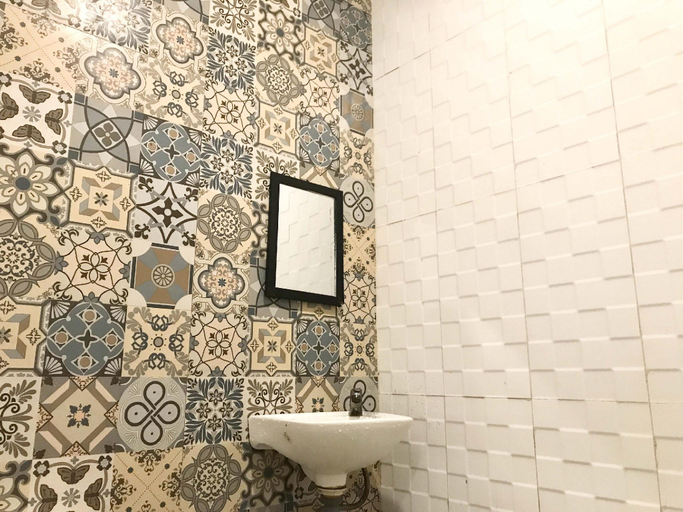 Bathroom 1