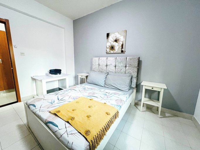 Room 2, Beautiful 3-bed Apartment in Kilamba - Luanda, Viana