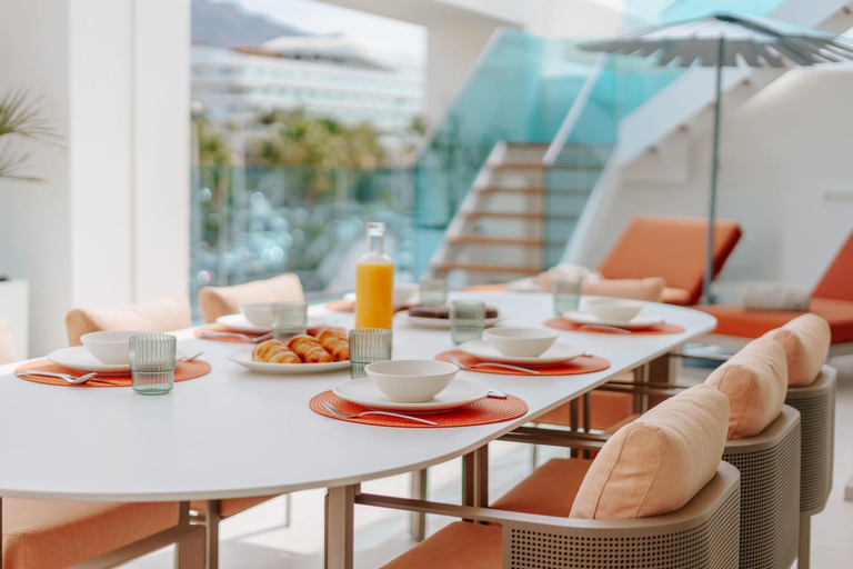 Food & Drinks 5, Caleta Suites Tenerife, Santa Cruz de Tenerife