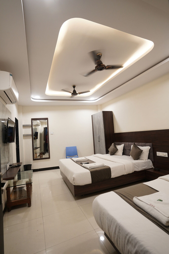 Bedroom 2, Hotel Dev kripa, Ujjain