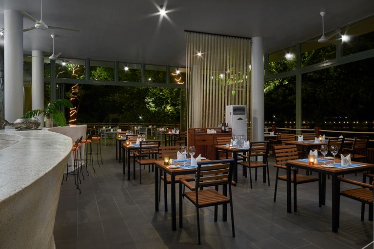 Food & Drinks 5, Pod Village by Independence Hotels, Sihanoukville