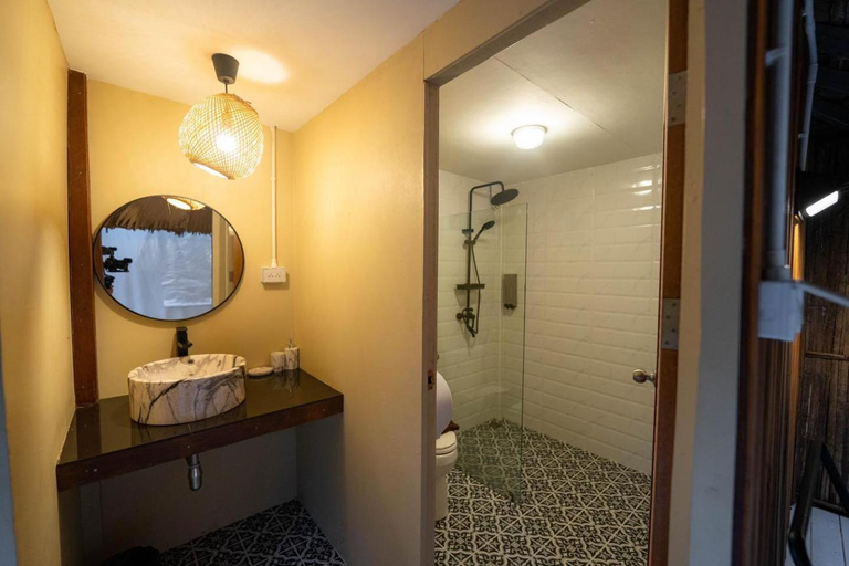 Bathroom 3, The River Maekampong Chiang Mai, K. Mae On