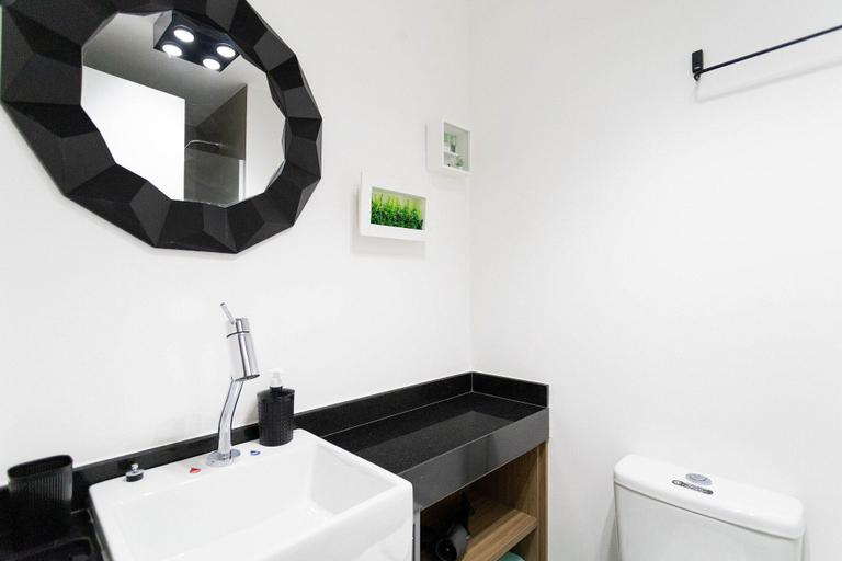 Bathroom 3, On Melo Alves NR, São Paulo