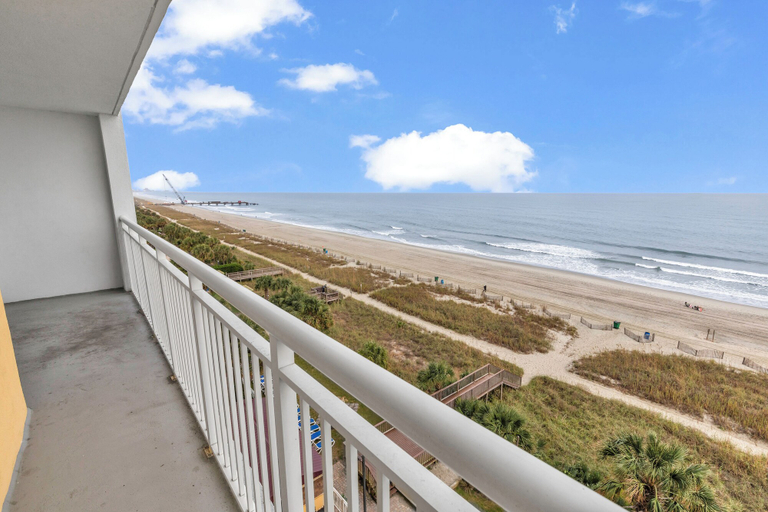 Others 5, Camelot By the Sea, Horry