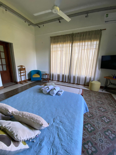 Bedroom 2, Un Lugar en La Calera, Colón
