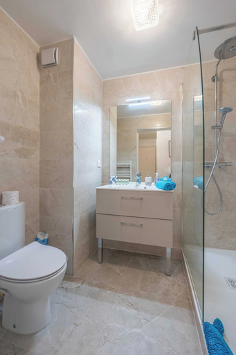 Bathroom 5, Cosy apt With Parking & Balcony - 4P - Deauville, Calvados