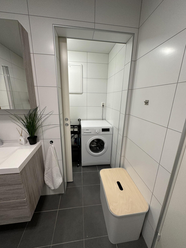 Bathroom 3, Boutique Style Apartment - Near the city Centre, Tromsø