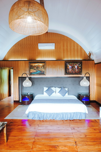 Bedroom 9