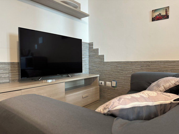 Others 5, TOI Apartments, Brindisi