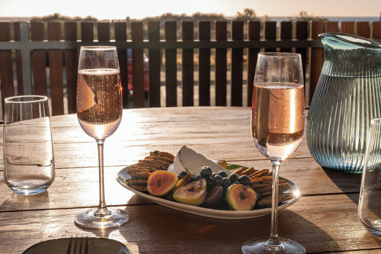 Food & Drinks 5, Sea Dunes Luxury Apartments, Adelaide