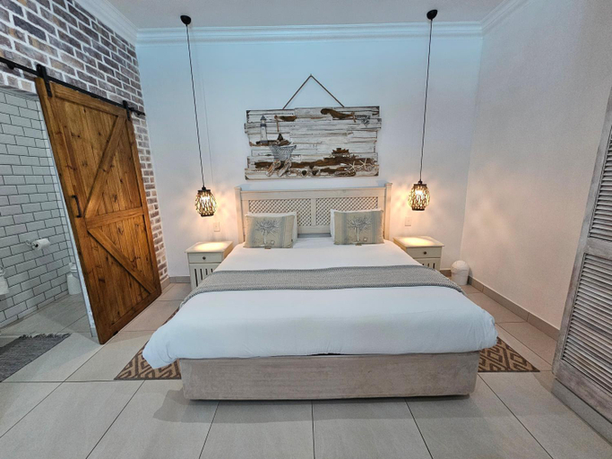 Bedroom 8
