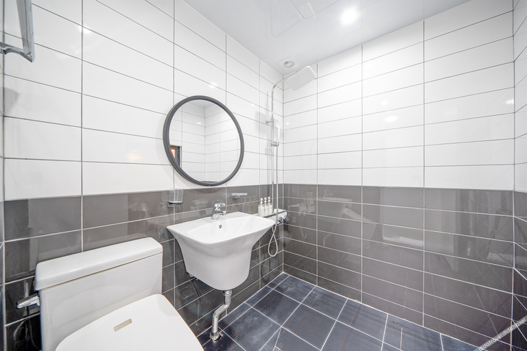 Bathroom, Changnyeong Hotel 74st, Changnyeong