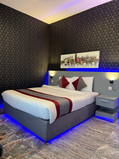 Bedroom 8