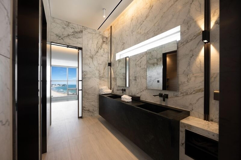 Bathroom 4, Mer de laube Hotel, Haeundae