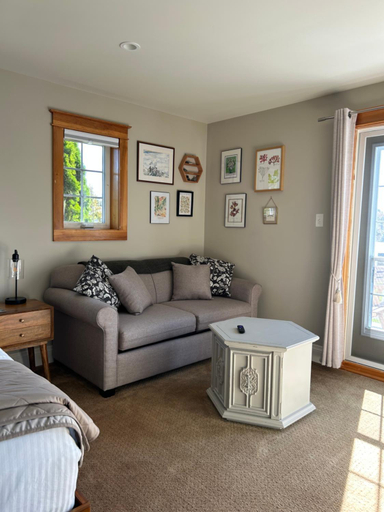 Facilities 3, Tides Inn Guest Suites, Kings