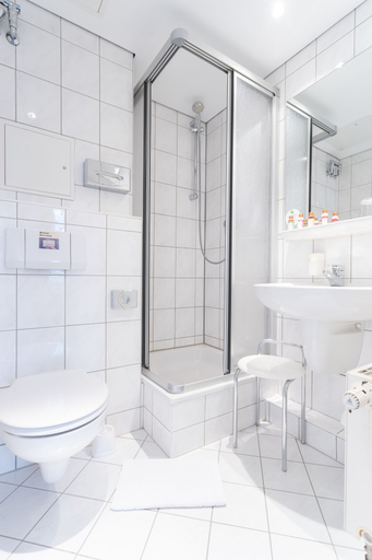 Bathroom 4, City Park, Frankfurt (Oder)