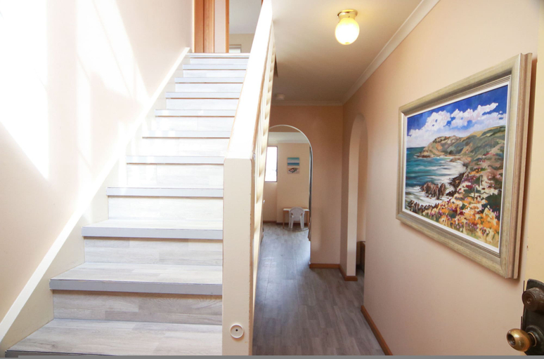 Room 5, Encounter Bay Family Retreat Pets Welcome, Victor Harbor
