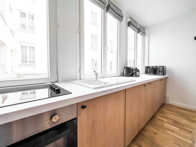 Private kitchen 3, Wonderful Apartment - 2br/6p - Montorgueil, Paris
