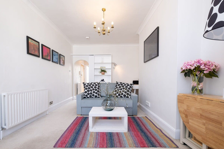 Room 4, Host Stay Guildford Apartment, Brighton and Hove