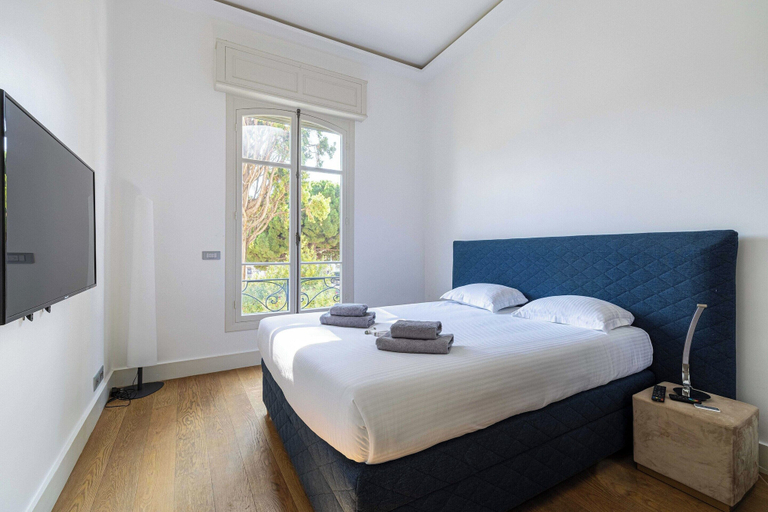 Room 2, Superb 68m2 Flat With 80m2 Terrace - 2ch/4p, Alpes-Maritimes
