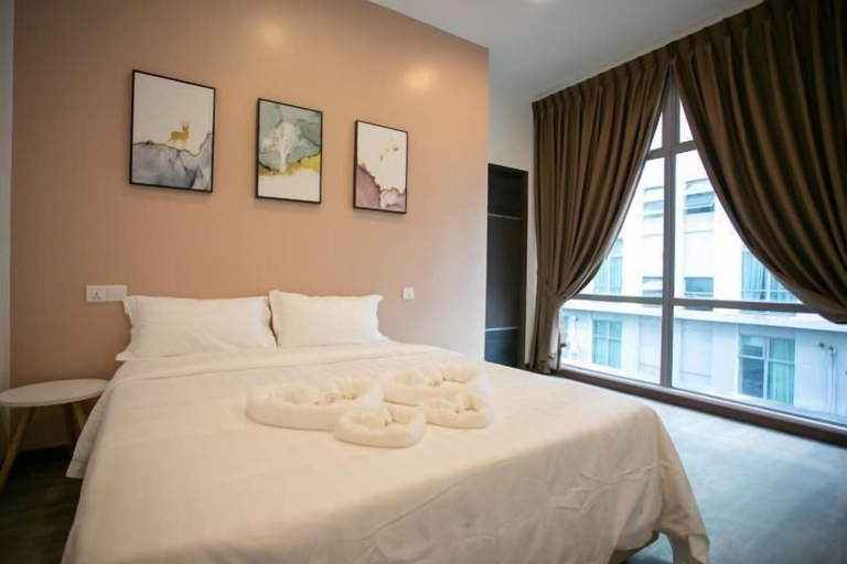 Bedroom 3, Paradise Suite at KK Times Square, Beside Imago, Kota Kinabalu