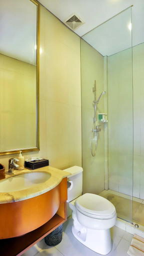 Bathroom 23