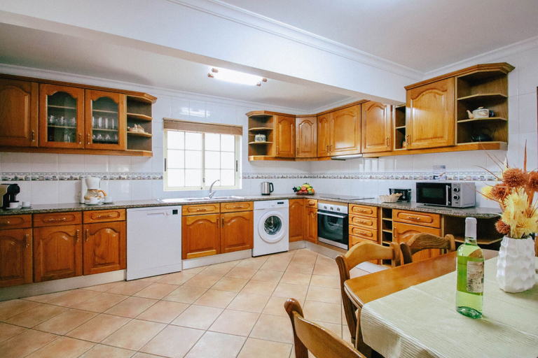 Others 5, Villa Punta Cana, Albufeira