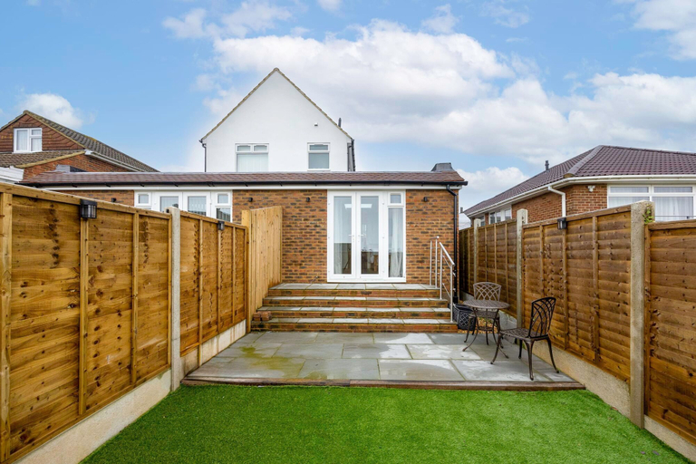 Room 5, Host Stay Downland Studio, Brighton and Hove