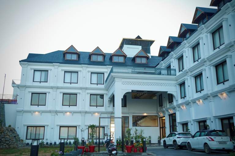 Exterior & Views 1, The Uttrayan, Dehradun