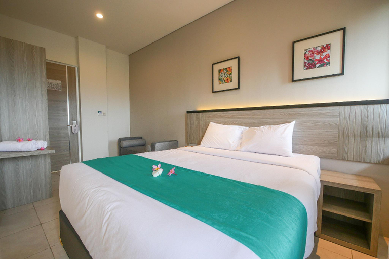 Bedroom 30