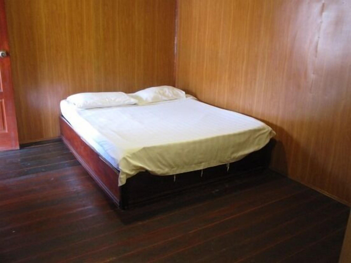 Bedroom 3, Dragon Inn Floating Resort Semporna, Semporna