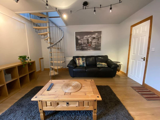 Room 5, Host Stay Studley Knapp, Milton Keynes