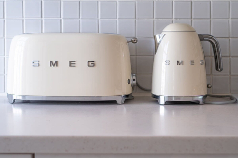 Room 5, Host Stay Guildford Apartment, Brighton and Hove