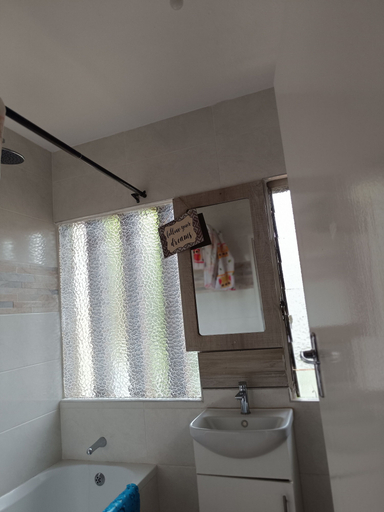 Bathroom 3, Best Location/ Extra King Bed, Harare