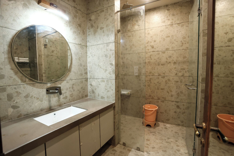 Bathroom 5, LE CASA LION RESORT, Gir Somnath