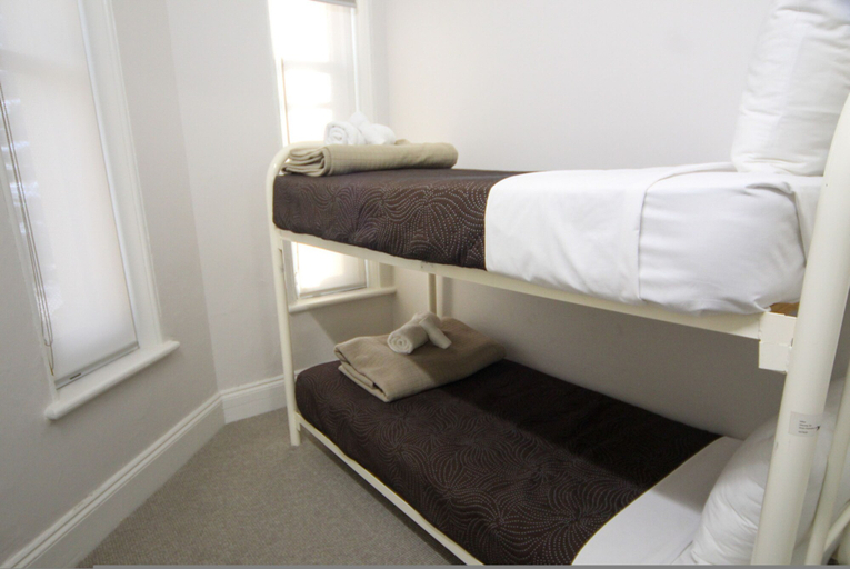 Room 2, Seafield Tower Glenelg Apartment no 5, Adelaide