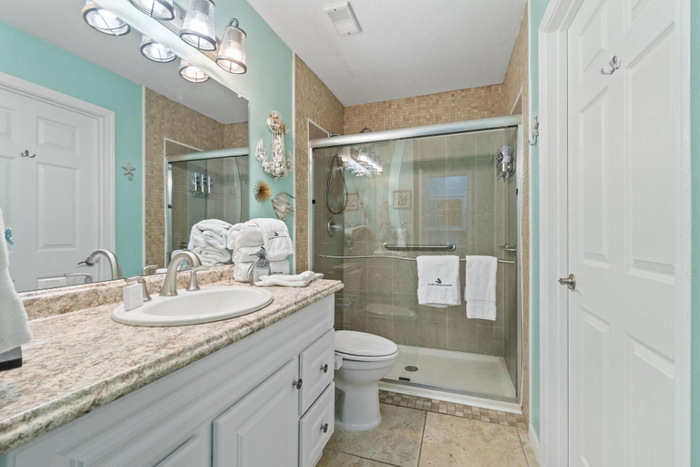 Bathroom 4, Grand Caribbean West 215, Escambia